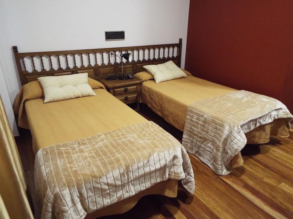 Hotel Ansuina Banos Del Molgas Exteriér fotografie